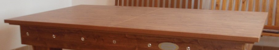 Krycí deska 8ft lamino - jídelní stůl